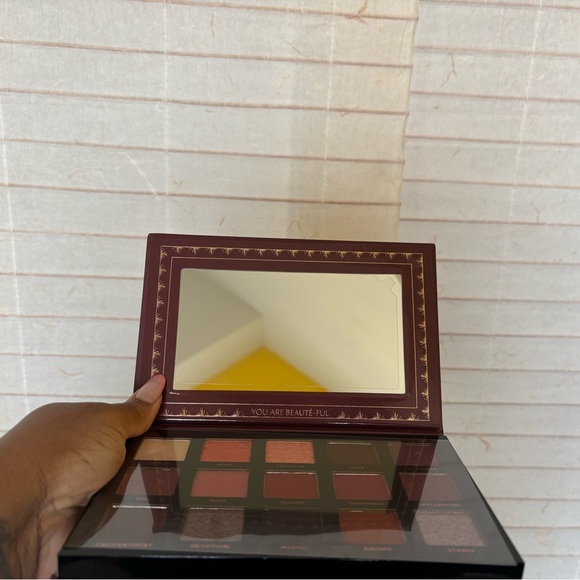 Ace Beaute Mystic Romance Eyeshadow Palette - Picture 2 of 6